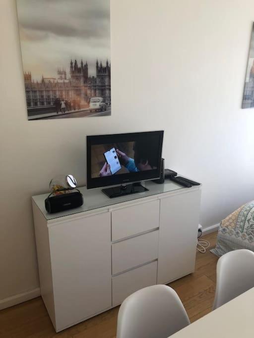Nice Flat St Germain En Laye Centre 30 Minutes To Paris Saint-Germain-en-Laye Extérieur photo