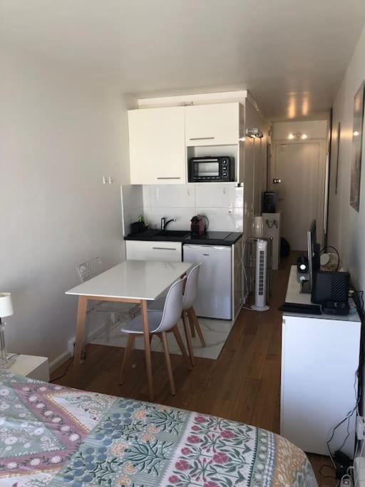 Nice Flat St Germain En Laye Centre 30 Minutes To Paris Saint-Germain-en-Laye Extérieur photo